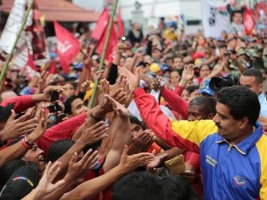 Presidente Maduro exhortó al pueblo a continuar haciendo historia en 2015