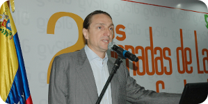 Dr. Carlos Figueira