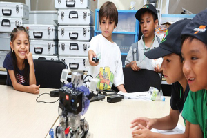Ecuador abre la primera universidad para niños científicos