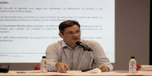 Manuel Fernández, ministro de Educación Universitaria, Ciencia y Tecnología