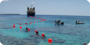 Gobierno Bolivariano inició instalación de cable submarino hasta Cuba