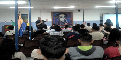 El conversatorio se realizó en la UPT de Mérida “Kléber Ramírez”