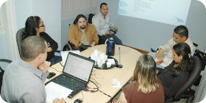 Personas con discapacidad dan aportes para mejorar accesibilidad a programas informáticos libres