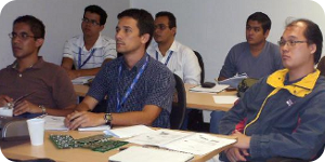 Paulo Brazil de máquinas industriales Fuji dio la capacitación Paulo Brazil de máquinas industriales Fuji dio la capacitación