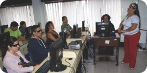 MCTI presentó plan de formación para personas con discapacidad visual