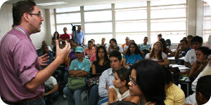 Organismos públicos deben incluir a promotores de Software Libre en capacitación informática
