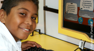 En los CBIT niños y niñas tienen la oportunidad de interactuar con Canaima GNU/Linux