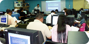 Academia de Software Libre egresa 390 nuevos profesionales en Anzoátegui