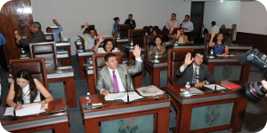 Se aprueba acceso libre a internet y Software Libre