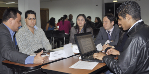 En las mesas participaron representantes de diferentes instituciones del Estado