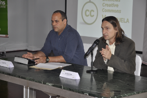 José Sosa, presidente del CNTI y Carlos Figueira, viceministro de Telecomunicaciones, TIy Servicios Postales