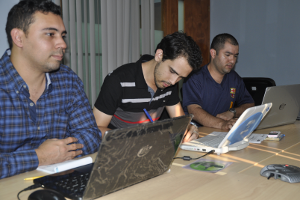 VIT y CNTI inician mesas de técnicas para adaptar prototipos a Canaima GNU/Linux 4.0