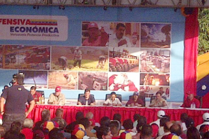 Ministro Fernández participa en el Encuentro del sector productivo del país