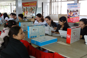 Cantv realizó jornada de sustitución de computadoras Canaima