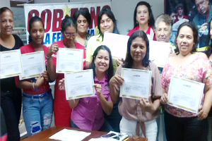 Academia de Software Libre entregó certificados a integrantes de RSIP textil