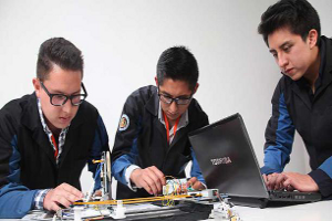 La electrónica usa más hardware y Software Libre