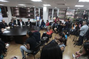 Ministro Manuel Fernández, se reunió con representantes de la República Popular China