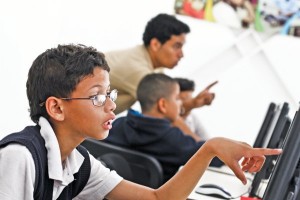 Las y los aprendices de programadores aprenden muy rápido