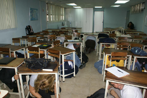 Actividades con los niños sobre las acciones de prevención que se realizan durante un sismo