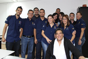 De nuevo jóvenes venezolanos enaltecen el gentilicio patrio