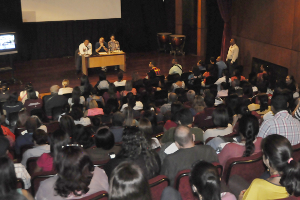 En el foro se abordaron las leyes como garantía del desarrollo científico y tecnológico de la Patria