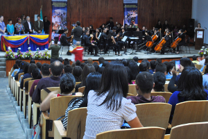 1697 estudiantes del estado Mérida recibieron reconocimiento por sus esfuerzos en el aula