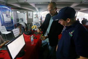 Se expusieron proyectos agroalimentarios, industriales, forestal, construcción, telecomunicaciones, industrias básicas