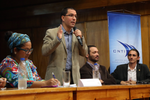 El ministro Arreaza resaltó la voluntud del presidente Chávez para impulsar la soberanía tecnológica a través del Software Libre