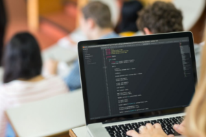 Mejora tu potencial profesional con máster y postgrados de desarrollo de aplicaciones móviles