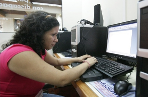 Infocentro impulsa programa para la atención a personas con discapacidad visual