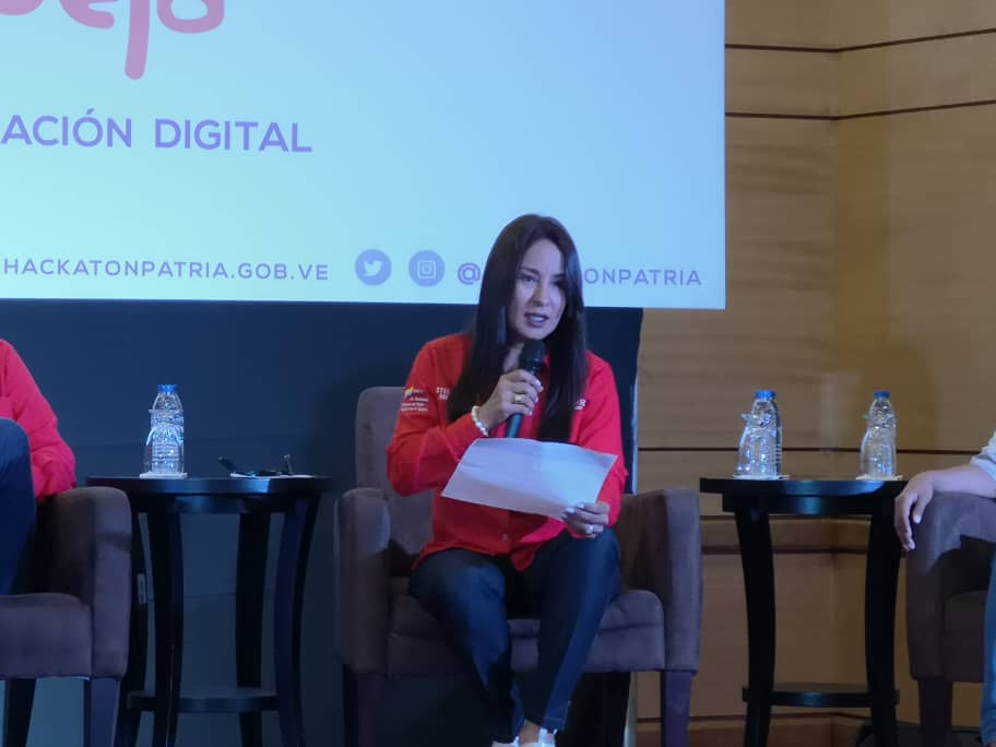 Ministra Stella Lugo