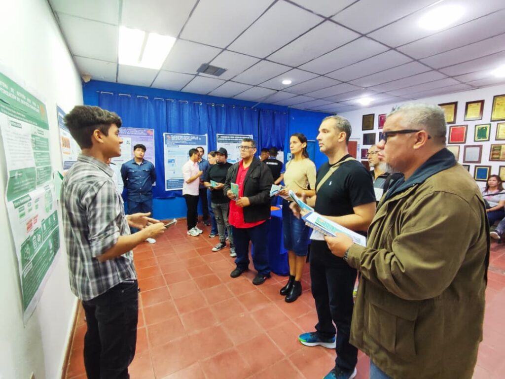 I Jornada de Socialización de Carteles Científicos: Informática 2025-II